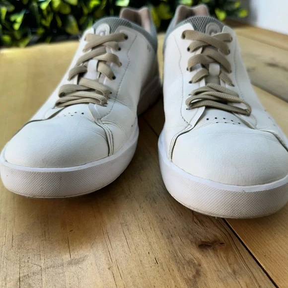 On Running The Roger Advantage White Rose Womens 8 Tennis Shoe Sneaker - Picture 8 of 10